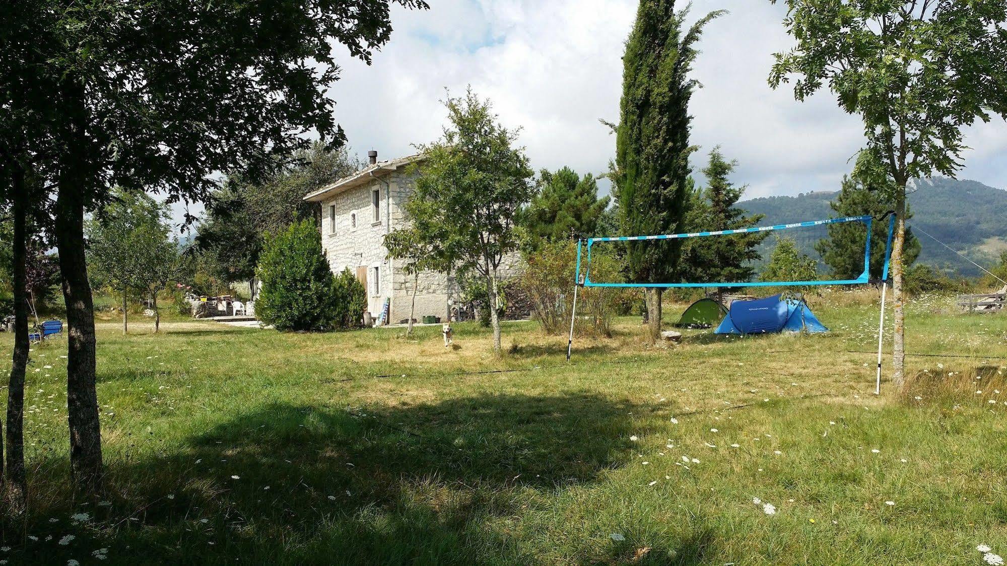 Casino Tonti Iarussi Forlì del Sannio Exterior foto