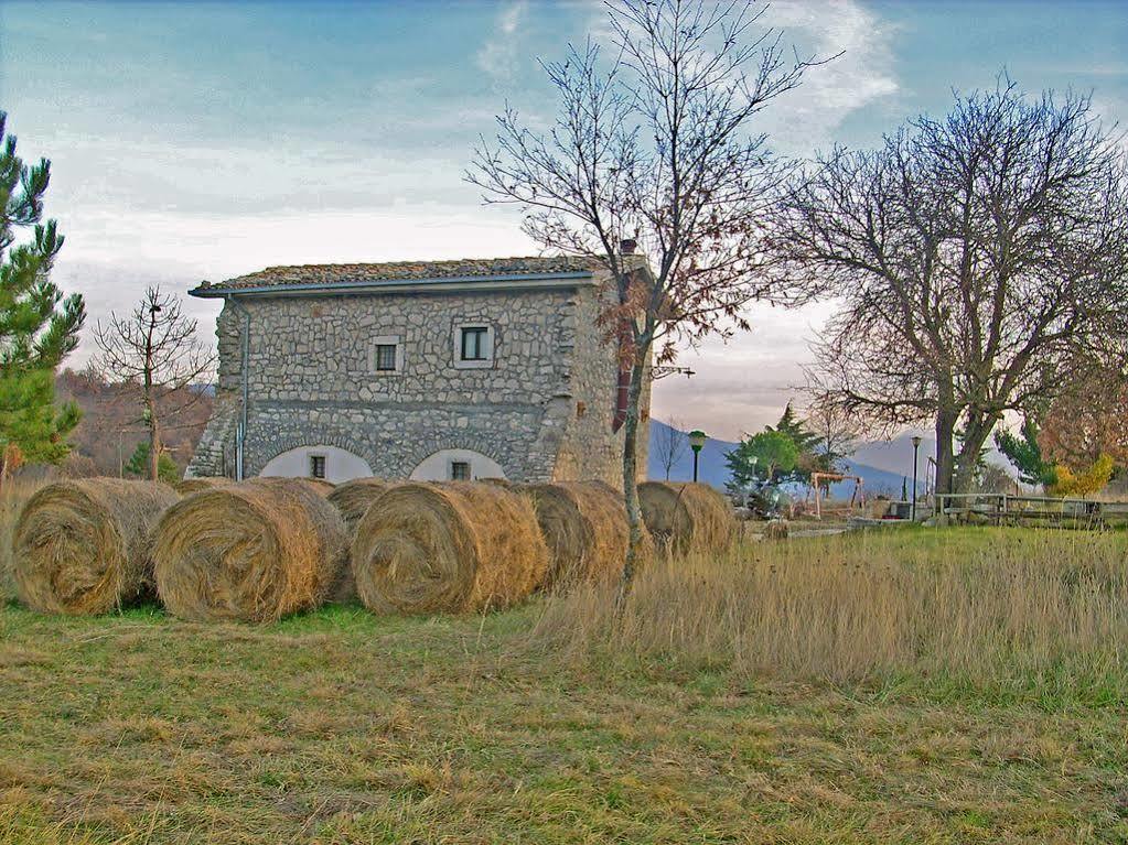 Casino Tonti Iarussi Forlì del Sannio Exterior foto