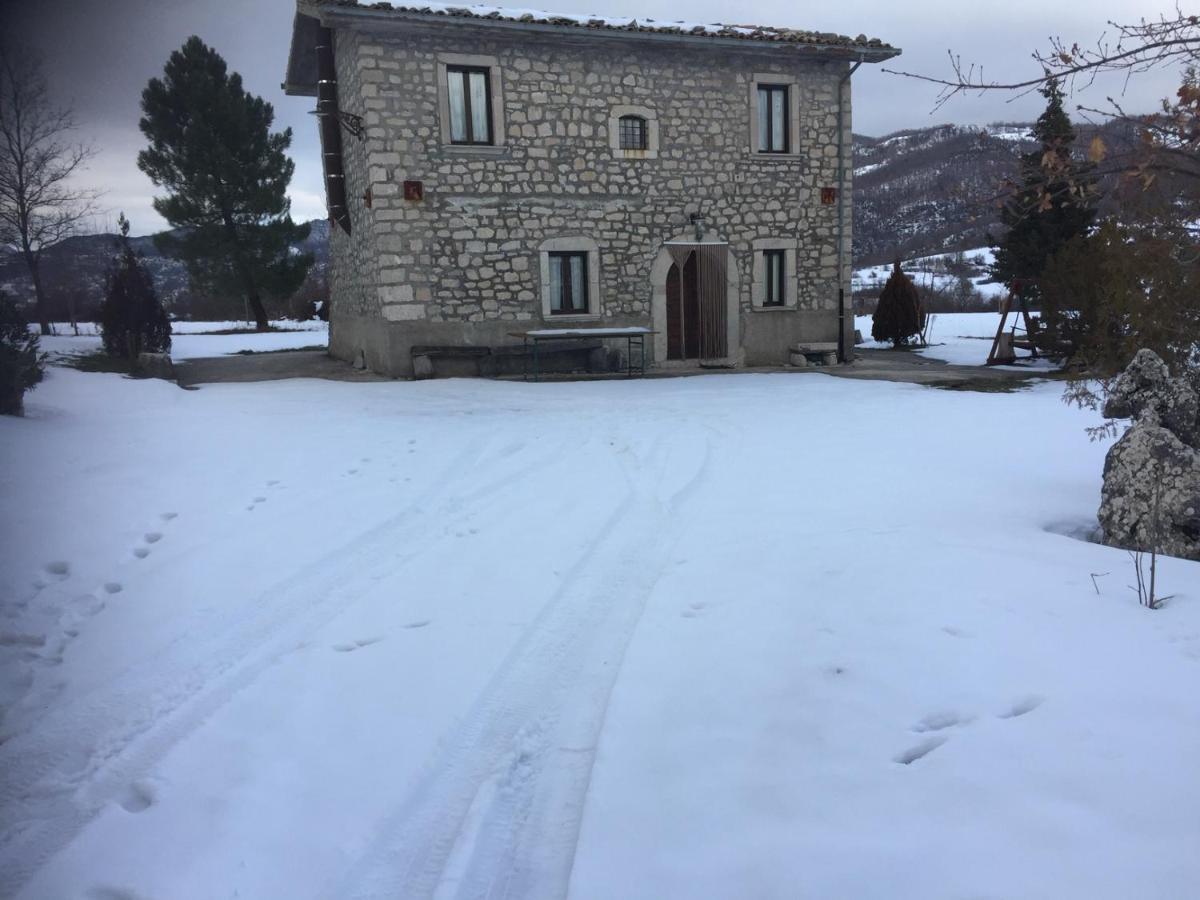 Casino Tonti Iarussi Forlì del Sannio Exterior foto